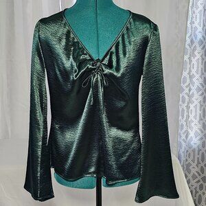 Belle Sky Lightweight Long Sleeve Pullover Blouse – Size Small